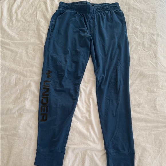 Under Armour Men's Navy Joggers with Black Logo - Picture 1 of 2